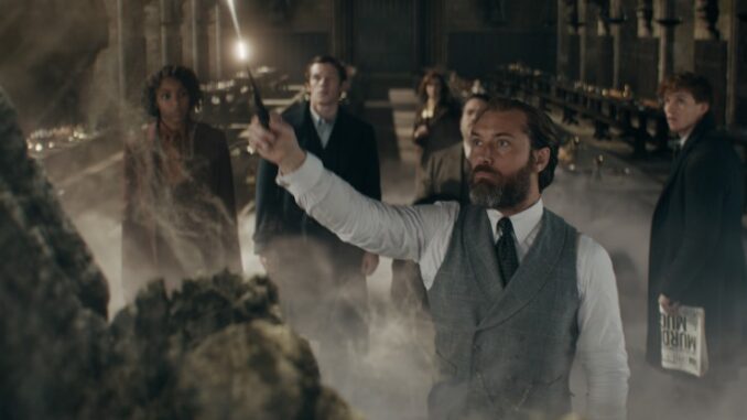 FANTASTIC BEASTS: THE SECRETS OF DUMBLEDORE