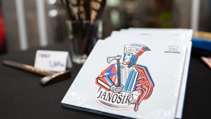 00 Album Janosik