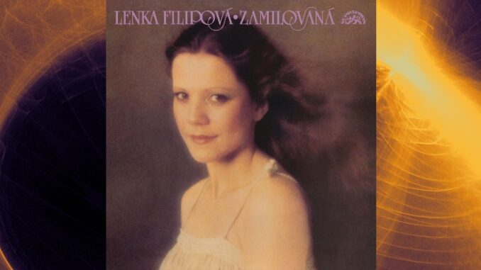 00 Lenka Filipova Zamilovana