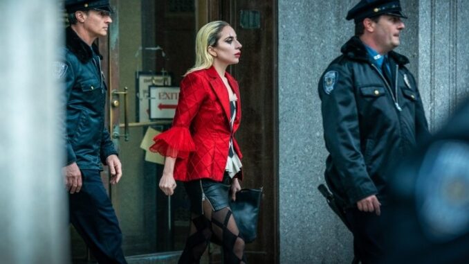 00 Lady GaGa Joker